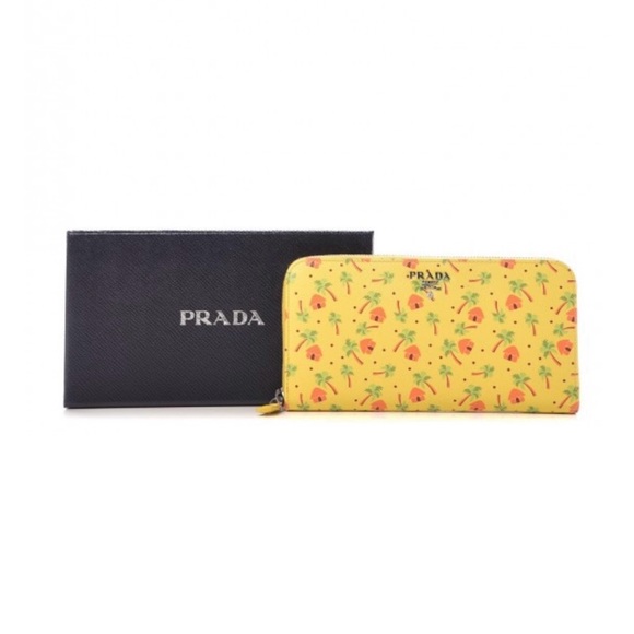 PRADA RARE PALM TREE WALLET - Picture 1 of 5